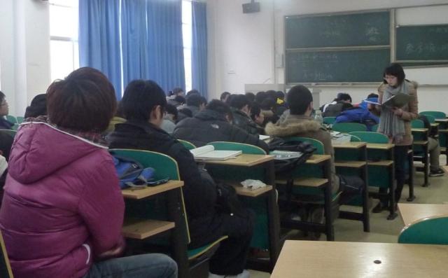 欢迎光临888集团网站2011级召开新学期年级会